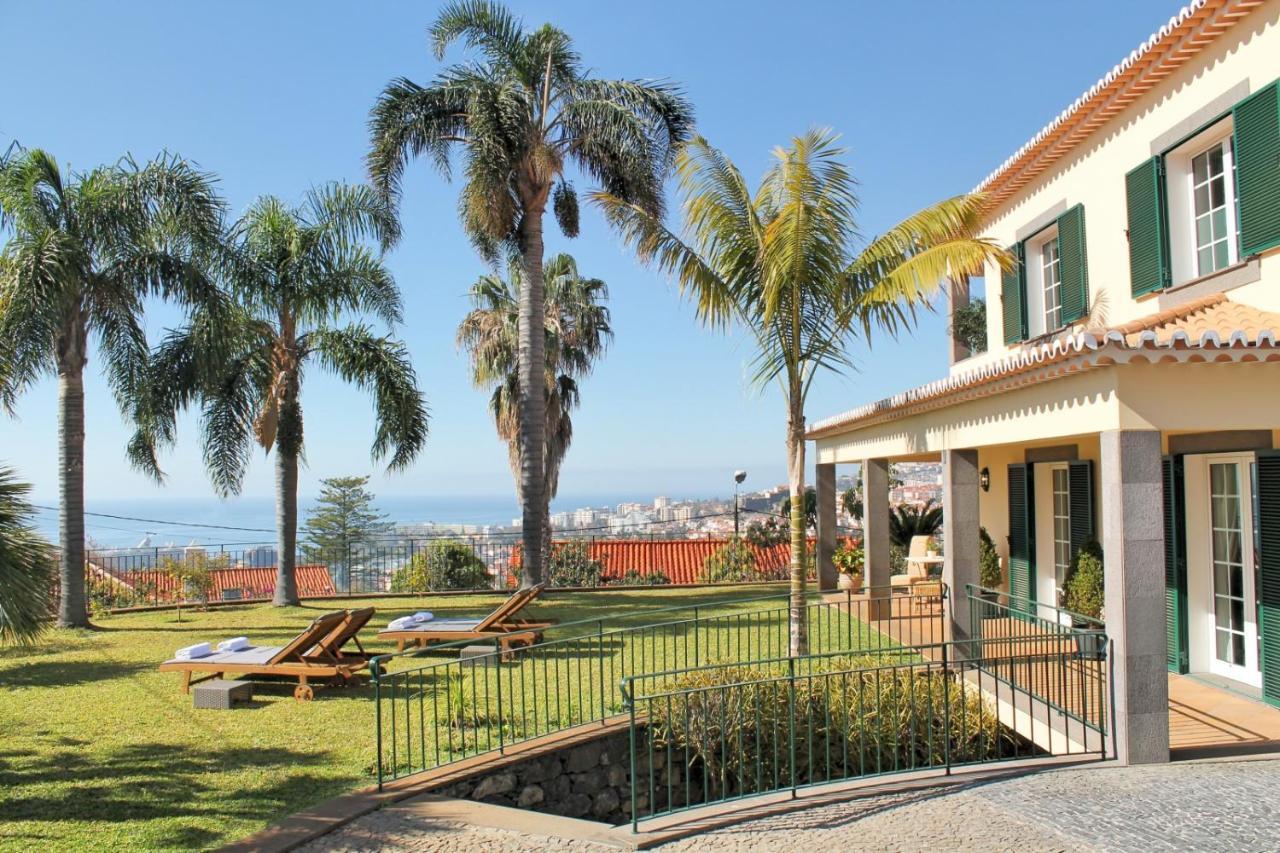 Magnificent Luzia 5 Bedrooms Sea Views Pool Table * Funchal (Madeira)