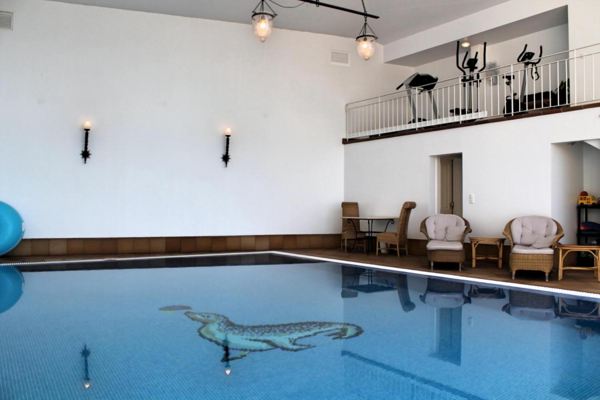 Magnificent Luzia 5 Bedrooms Sea Views Pool Table Villa