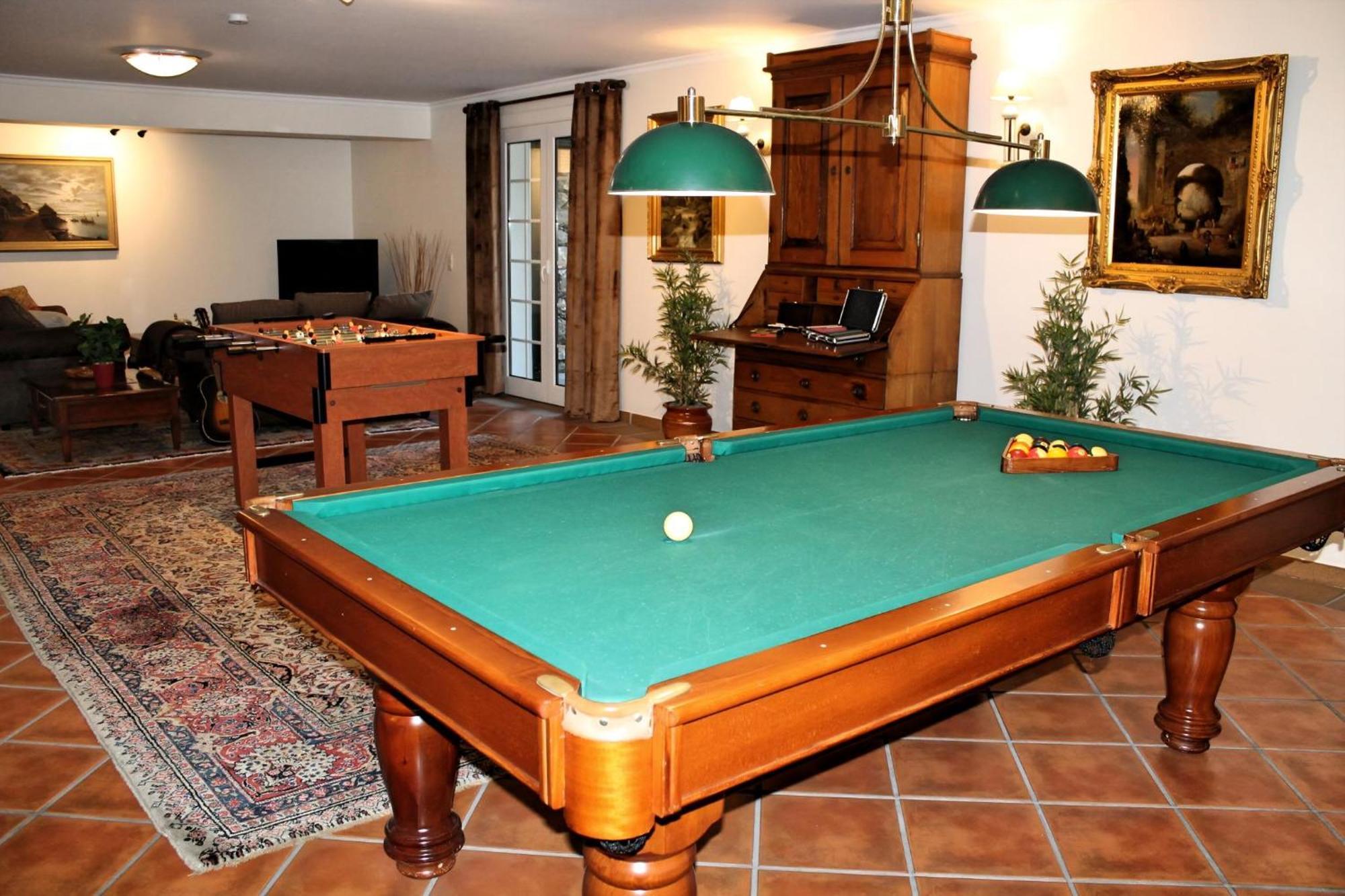 Magnificent Luzia 5 Bedrooms Sea Views Pool Table Villa Funchal (Madeira)
